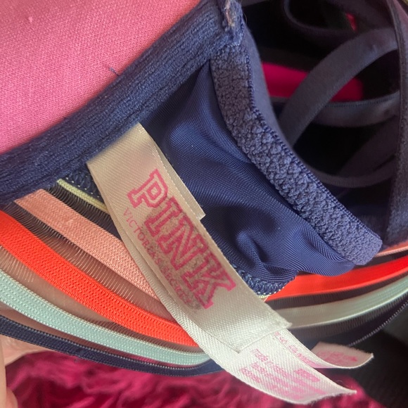 2 32C Victoria Secret Pink bra bundle - Picture 10 of 11